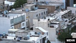 مرکز آمار ایران شهریورماه سال جاری نیز از افزایش ۶۰ درصدی اجاره بها در نیمه دوم سال ۹۰ نسبت به مدت مشابه سال ۸۹ خبر داده بود.