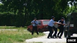 Тренинг апсење на македонската полиција
