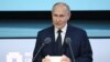 Președintele Rusiei, Vladimir Putin, a sugerat de mai multe ori că Rusia ar putea apela la armele nucleare dacă Occidentul se implică în războiul din Ucraina. 