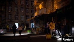 Завтра буде буде діяти одна черга відключень. Фото ілюстративне 