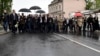 Okupljene porodice poginulih boraca Jugoslavenske narodne armije na 24. godišnjicu zločina u Dobrovoljačkoj ulici u Sarajevu, 3. maja 2016.