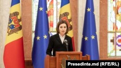 Молдавската претседателка Маја Санду ги повика сите Молдавци кои се во Украина веднаш да се вратат.