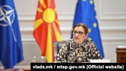 министерката за труд и социјална политика Јованка Тренчевска