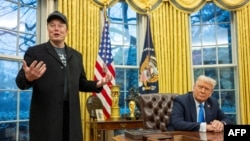 Donald Tramp we Elon Mask Ak tamda