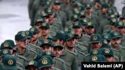 Вартавыя ісламскай рэвалюцыі святкуюць 40-годдзе іранскай рэвалюцыі. Архіўнае фота