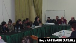 არასამთავრობო ორგანიზაციების და საზოგადოების წარმომადგენლების შეხვედრა გორში