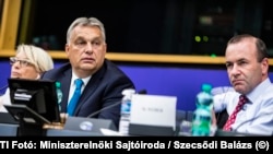 Виктор Орбан и Манфред Вебер. Снимката е архивна