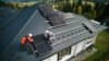 Unul dintre programele de mediu care s-a bucurat de un mare succes este Casa Verde Fotovoltaice. Anul acesta va avea însă un buget redus față de anul trecut cu 500 de milioane de lei.