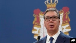 "Profesori na fakultetima koji ništa ne rade, osim što učestvuju u blokadama, dobiće krompir. Sutra mislim da se isplaćuje ovaj deo za njih. Dobiće ništa", poručio je predsednik Srbije Aleksandar Vučić univerzitetskim profesorima . Fotografija: 28. januar 2025