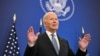 Joe Biden sosind la Departamentul de Stat de la Washington ca să-și țină ultimul discurs de politică externă din mandat - 13 ianuarie, 2025. 