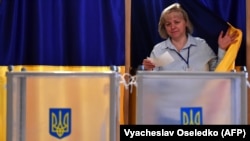 Раніше у ЦВК просили не зволікати тих, хто планує змінити місце голосування