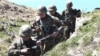 Армянские военнослужащие на границе с Азербайджаном 