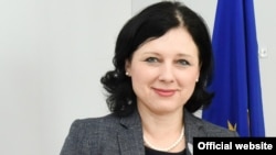 Европейският комисар по правосъдието Вера Йоурова