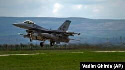 Сделката за F-16 беше одобрена с гласовете на ГЕРБ, ДПС и ВМРО
