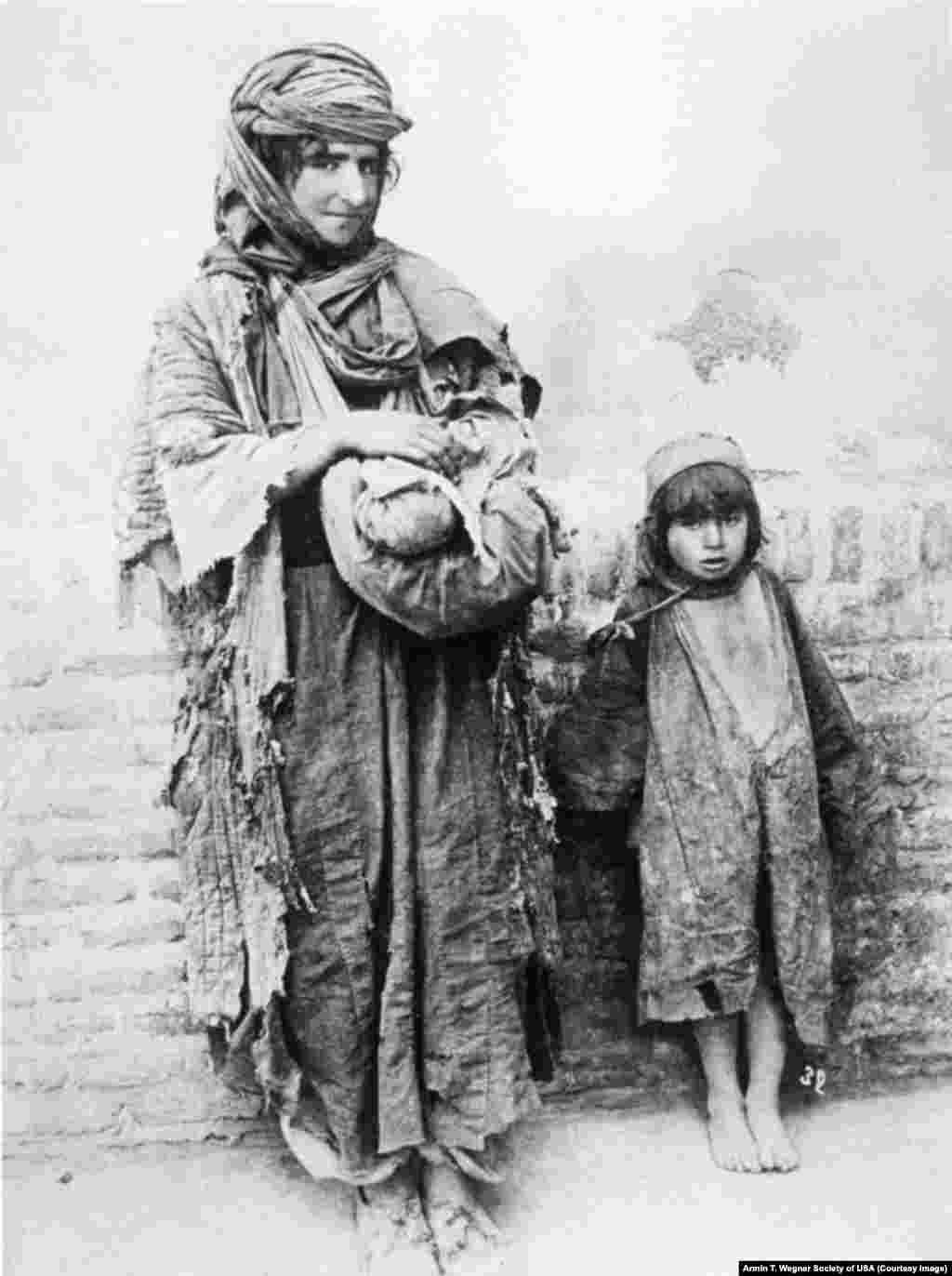 کوچ اجباری و ارمنی ها در حلب (سال ۱۹۱۶) 