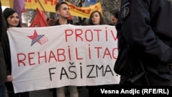 Sa jednog od protesta tokom sudskog procesa o rehabilitaciji Milana Nedića