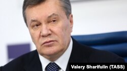 ЗМІ пишуть, що Януковича госпіталізували у нерухомому стані