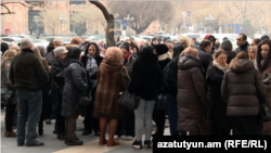 Armenia- Small-scale clothing traders demonstrate in Yerevan, January 23, 2025.