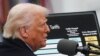 Дональд Трамп объявляет о резком изменении торговой политики США