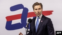 Ministrul finlandez al Apărării, Antti Hakkanen, spune că SUA ar trebui să ofere o foaie de parcurs dacă își va retrage trupele din Europa.