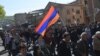 Оппозиция Армении заявила о "революционной ситуации"