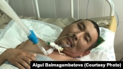 Кайрат Егимбаев на фотографии, снятой его адвокатом Айгуль Баймагамбетовой в больнице города Капшагая.