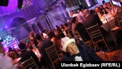 Нургазы на Webby Awards.