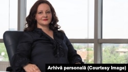 Anamaria Ciuhuță este trainer financiar certificat și a inițiat și un proiect de educație financiară pentru copii și familii.