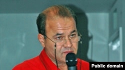 منصور اسانلو رییس هیئت مدیره کارگران شرکت واحد اتوبوس رانی تهران و حومه