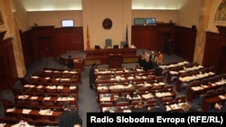 Опозицијата предлага собраниска расправа за состојбата во медиумите 