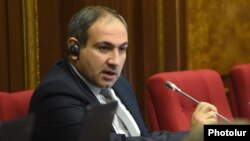 Նիկոլ Փաշինյան, արխիվ
