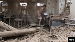 Селище Сартана, що біля Маріуполя, внаслідок обстрілу у ніч на 17 серпня
