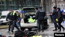 Аавтомобил влета во толпа луѓе во Минхен. 13 февруари 2025.