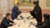Порошенко заявив представнику Вселенського патріарха, що Україна очікує на томос про автокефалію