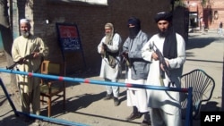 The fatwa from Kabul appears to be aimed at the Tehrik-e Taliban Pakistan -- an extremist group that has close ideological and organizational ties with the Afghan Taliban. (file photo)