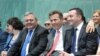 По словам Иванишвили, страна после его ухода будет держаться на трех китах: Ираклии Гарибашвили, Давиде Усупашвили, а также Георгии Маргвелашвили
