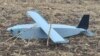 De la începutul războiului din Ucraina, au fost raportate peste 20 de cazuri de violare a spațiului aerian de către drone sau rachete rusești. În imagine: o dronă depistată lângă Coșernița, raionul Criuleni, aflată la circa 26 de km de Chișinău, noiembrie 2024.
