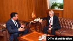 Архива - Средба на премиерот Зоран Заев и на лидерот на ДУИ Ахмети за владина реконструкција.
