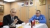 Владимир Путин во время визита на томную подводную лодку "Архангельск" на базе ВМФ России в Мурманске. 27 марта 2025 года