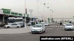 Aşgabadyň aeroporty (illýustrasiýa suraty)