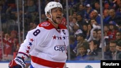 Руската хокеарска ѕвезда Александар Овечкин во дресот на Вашингтон Кепиталс