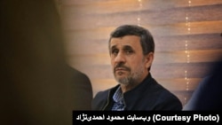 رئیس‌جمهوری سابق ایران خود از متهمان اصلی سرکوب منتقدان و مخالفان خود در هشت سال دوران زمامداری‌اش است.