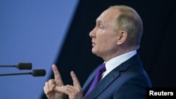 Рускиот претседател Владимир Путин неговата годишна прес-конференција во Москва. 23 декември 2021.